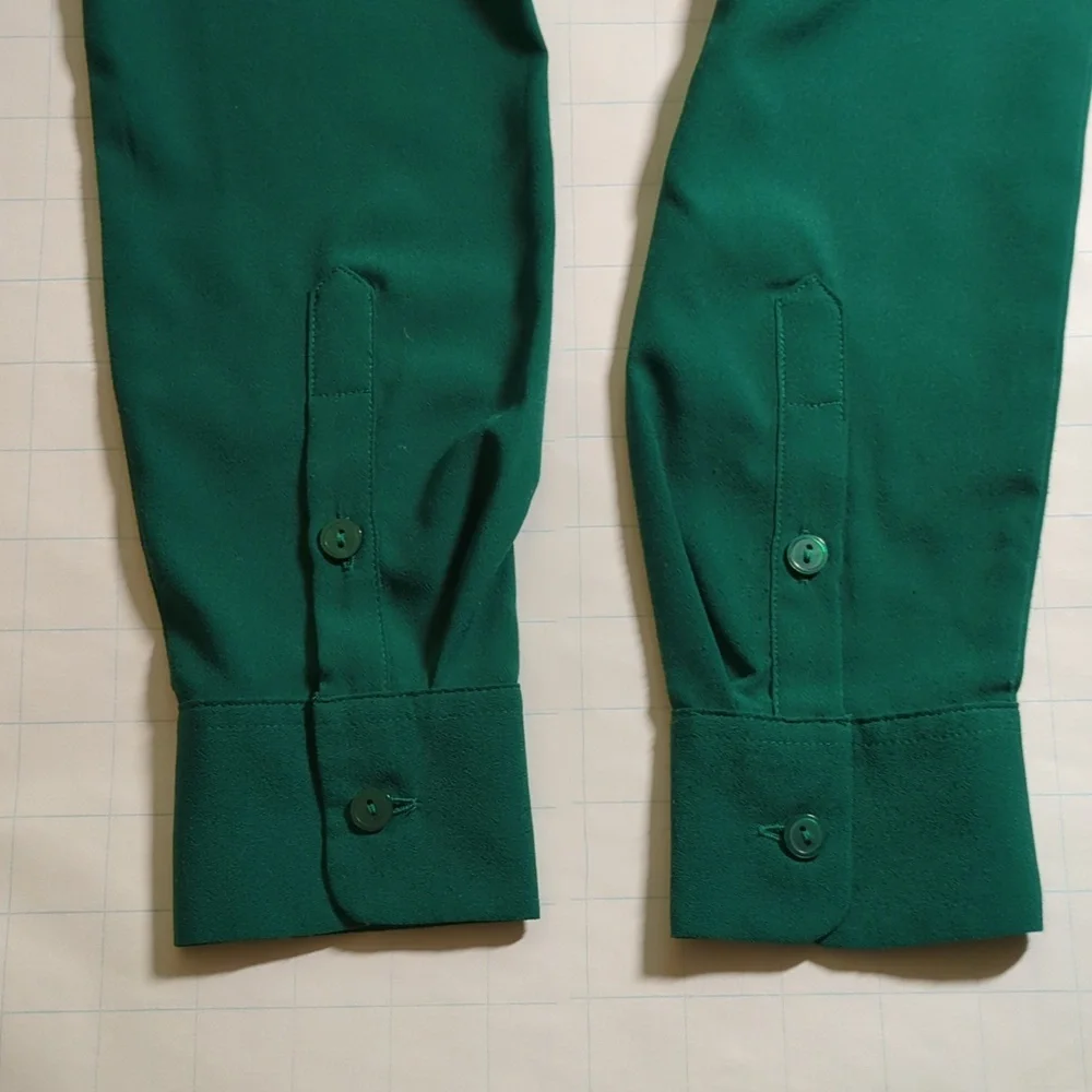 Green Apt 9 button down blouse - Picture 4 of 10